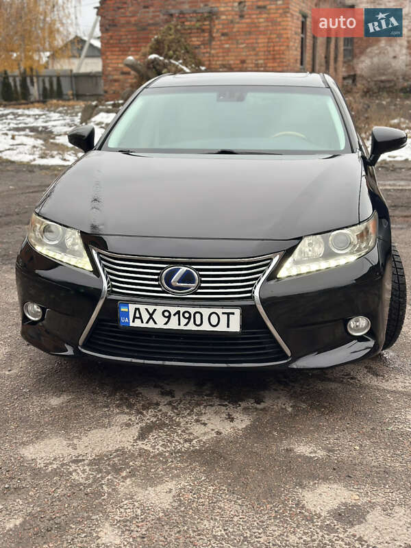 2012 lexus es 300h