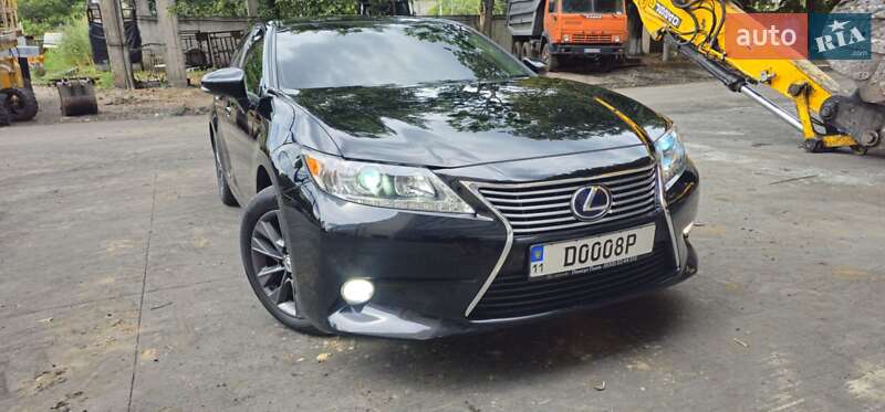 2012 lexus es 300h