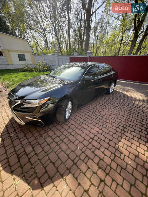 2015 lexus es 300h