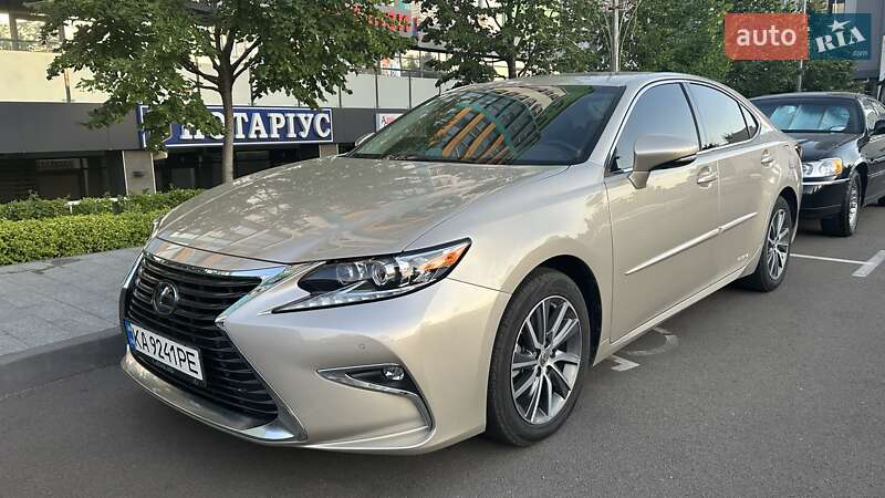 2016 lexus es 300h