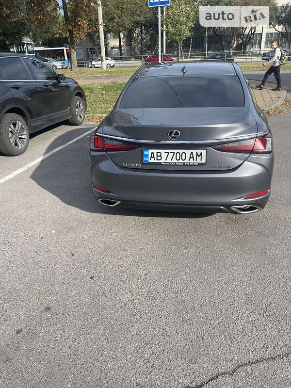 2019 lexus es 350