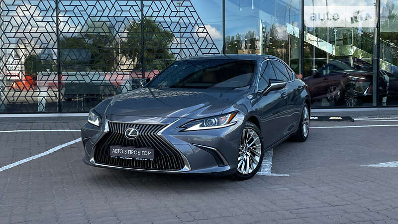 2020 lexus es