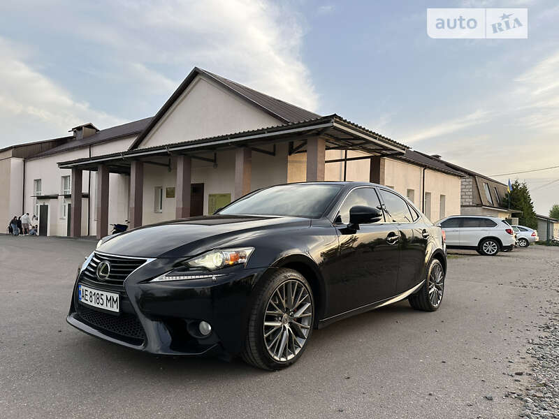 2013 lexus is 250