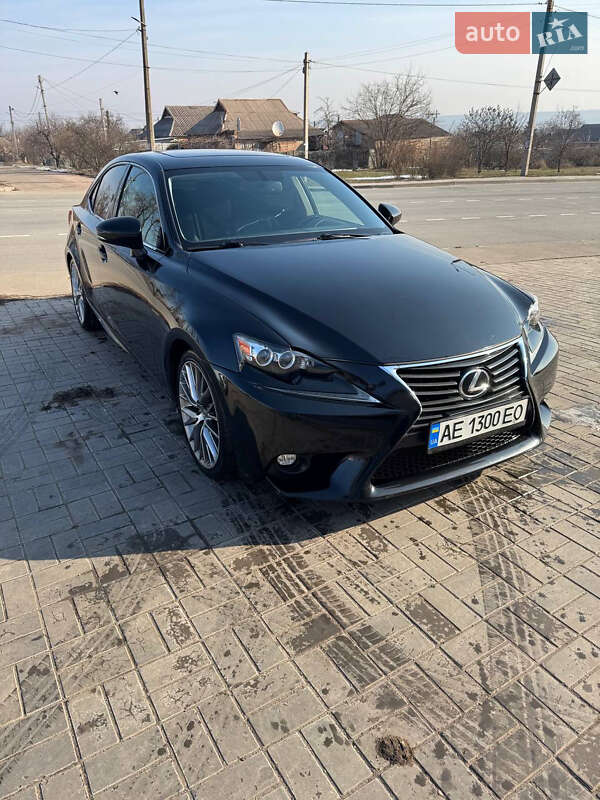 2015 LEXUS IS