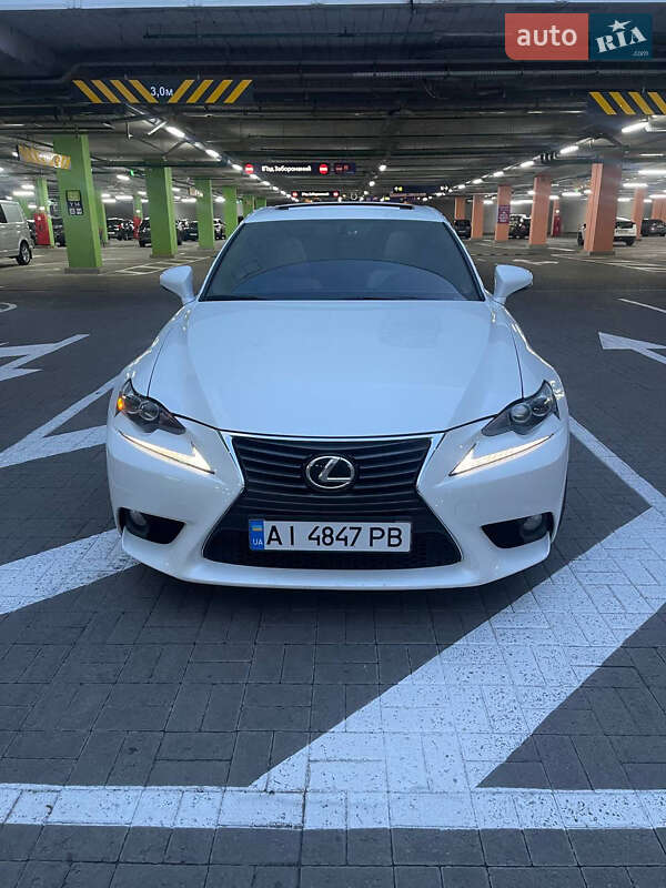 2013 lexus is 250