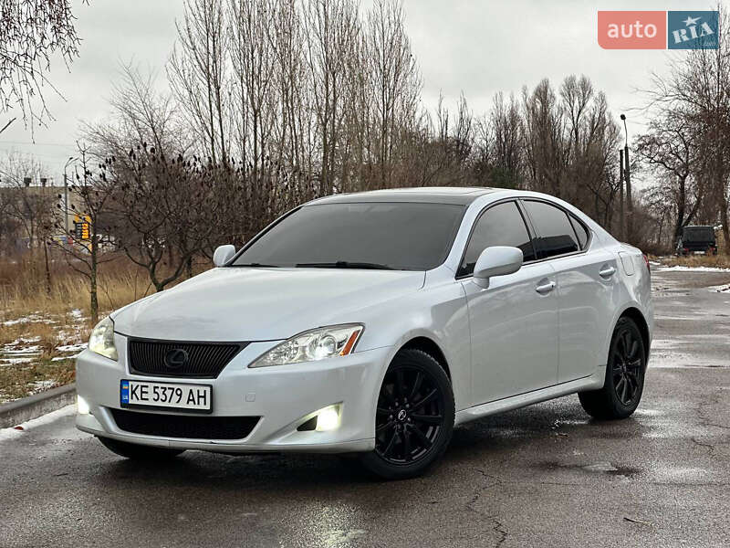 2008 lexus is 250