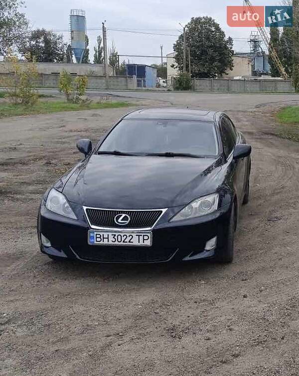 2006 lexus is
