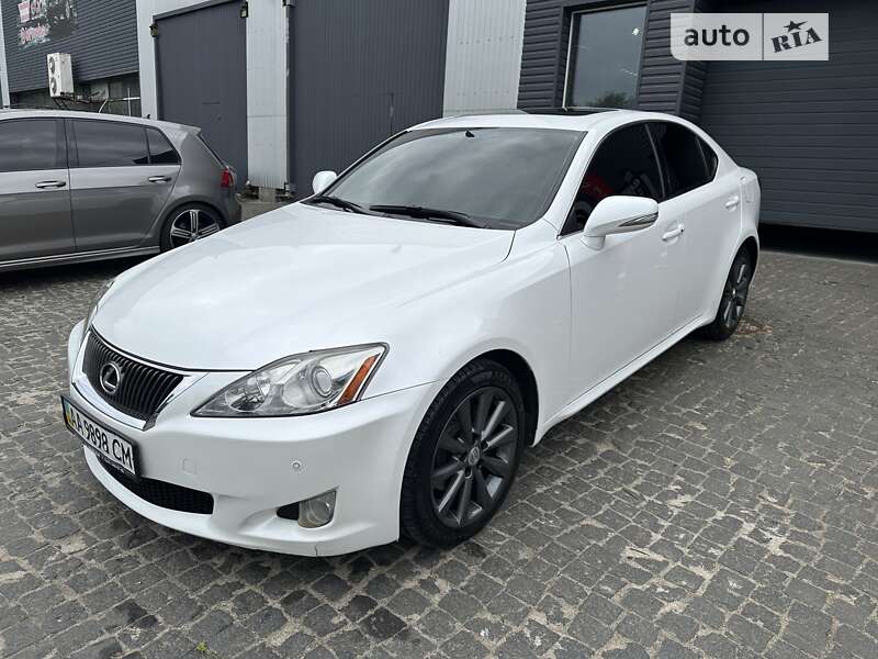 2008 lexus is 250