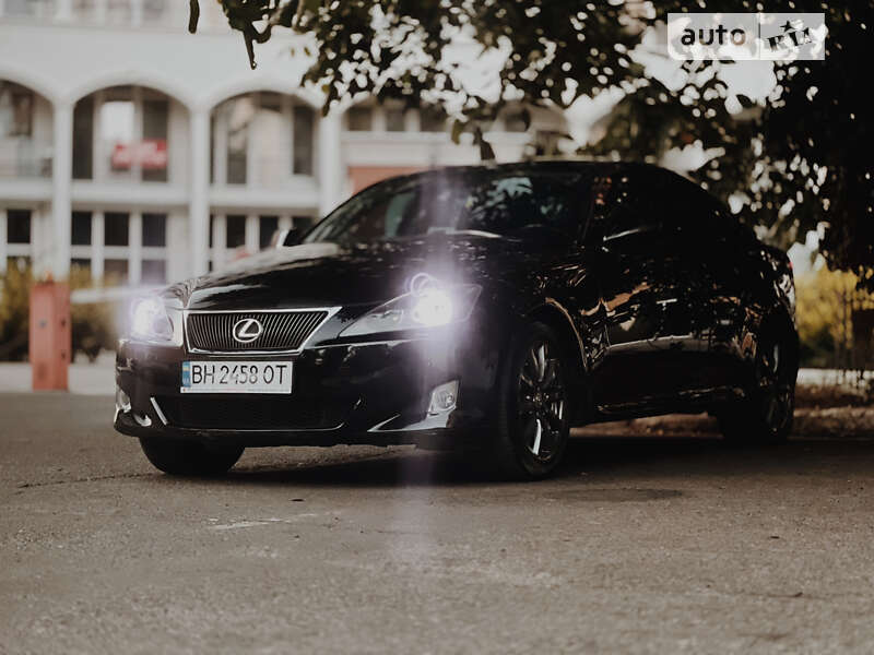 2008 lexus is 250