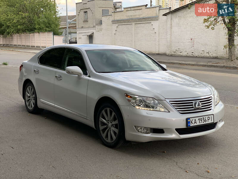 2010 lexus ls 460