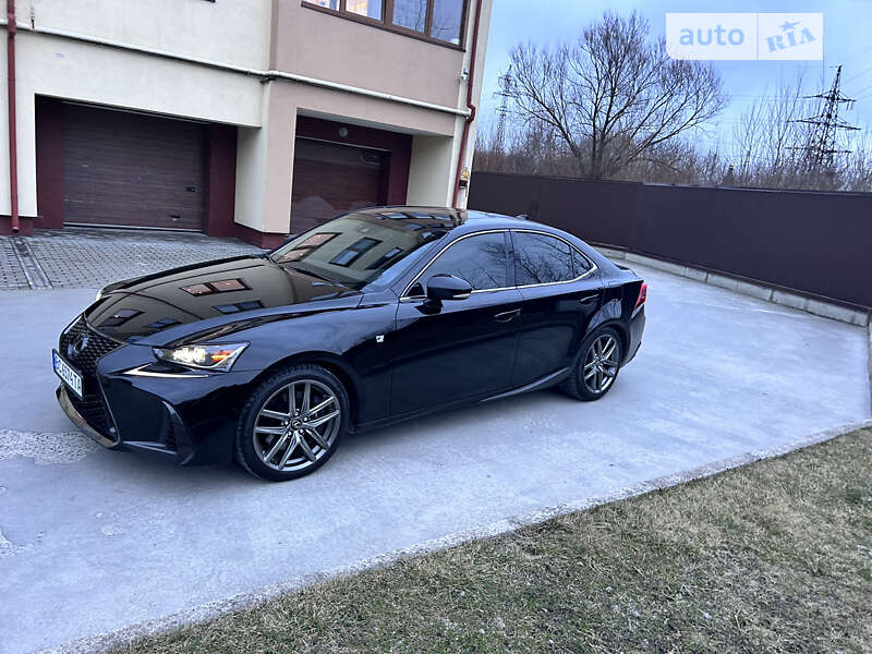 2017 lexus is 300