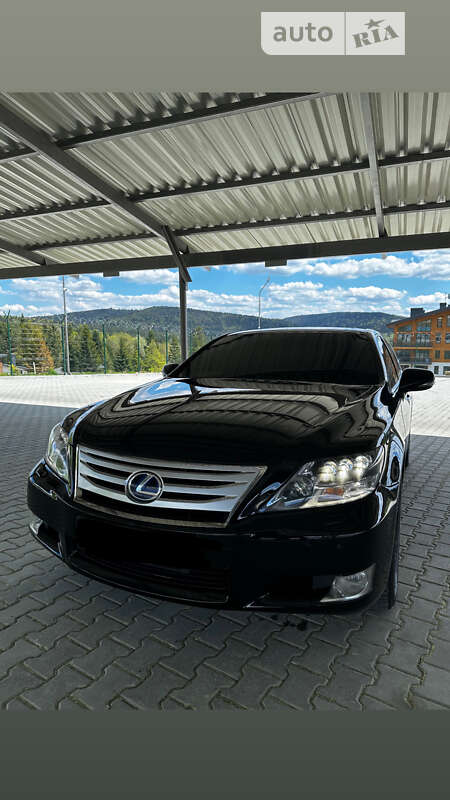 2010 lexus ls 600
