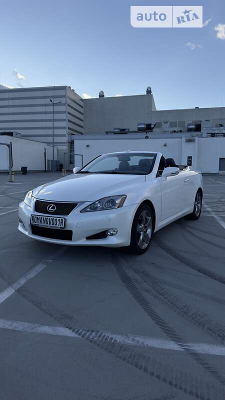2010 lexus is 250c
