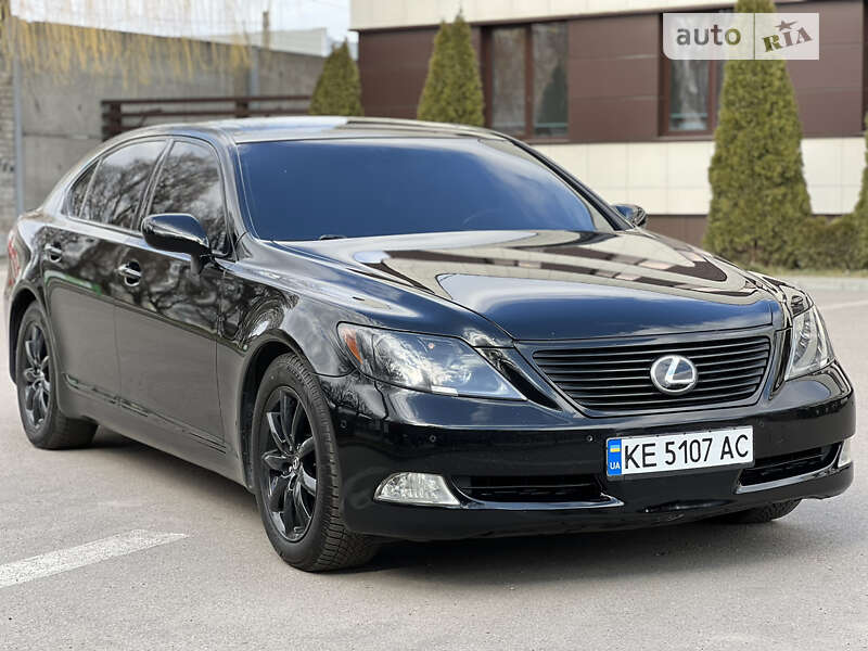 2007 LEXUS LS