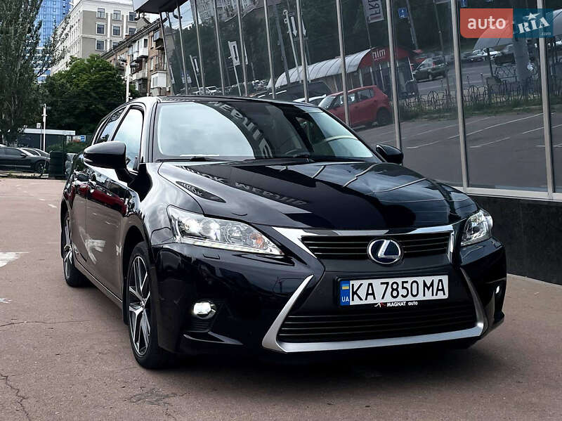 2015 lexus ct 200h