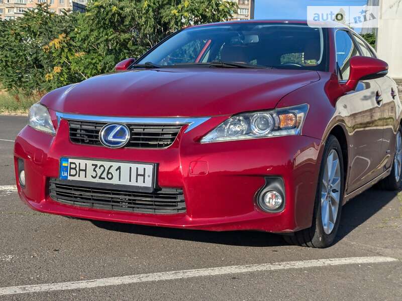 2012 lexus ct 200h