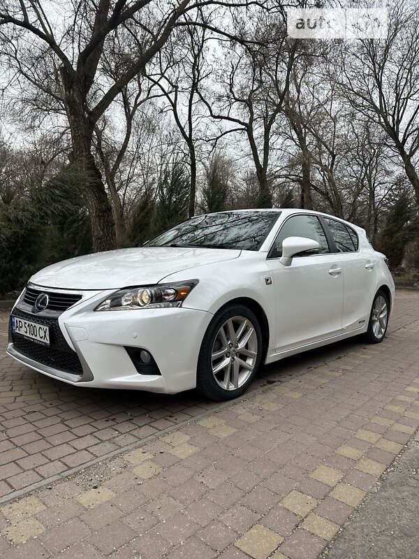 2014 lexus ct 200h