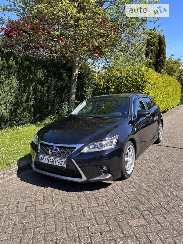 2012 lexus ct 200h