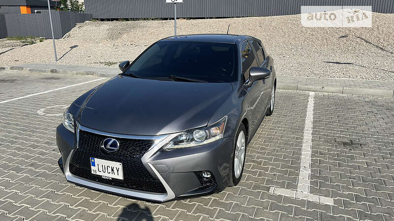 2012 lexus ct 200h