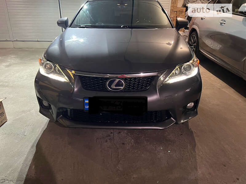 2012 lexus ct 200h