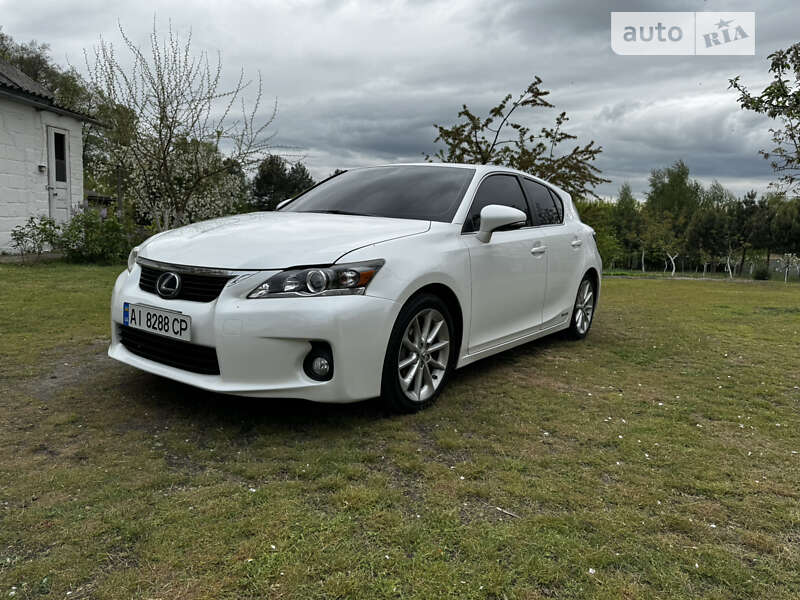 2012 lexus ct 200h