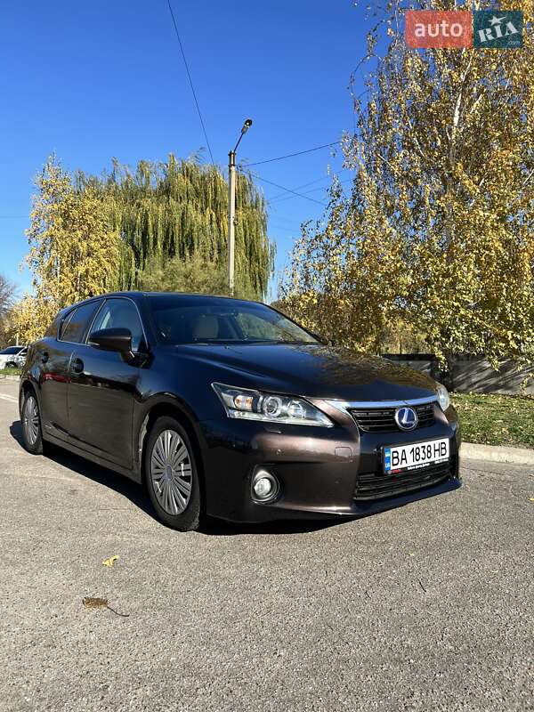 2011 lexus ct
