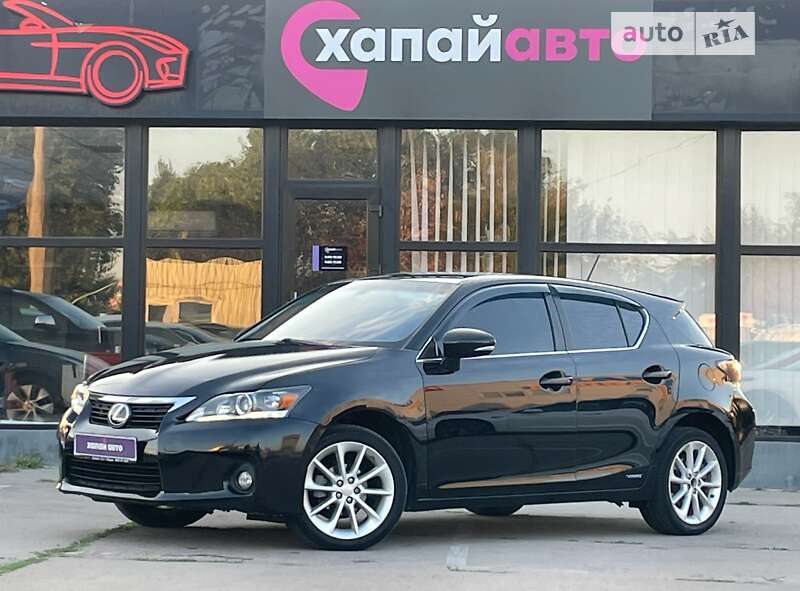 2012 lexus ct 200h