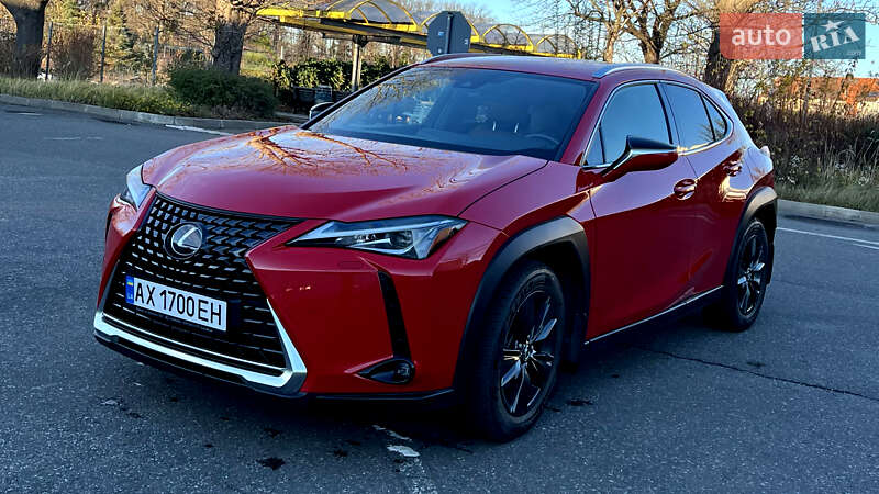 2019 lexus ux 200