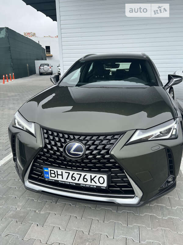 2020 lexus ux250h