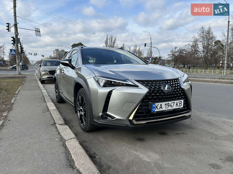 2020 lexus ux250h