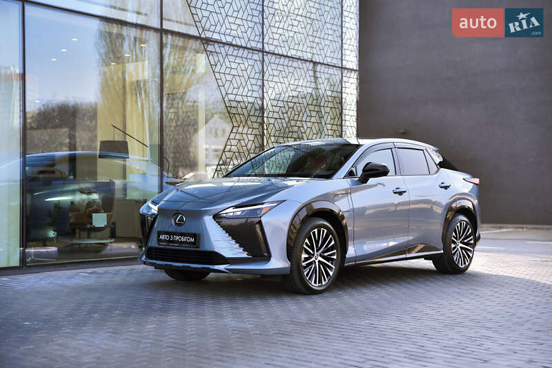 2023 lexus rz 450e