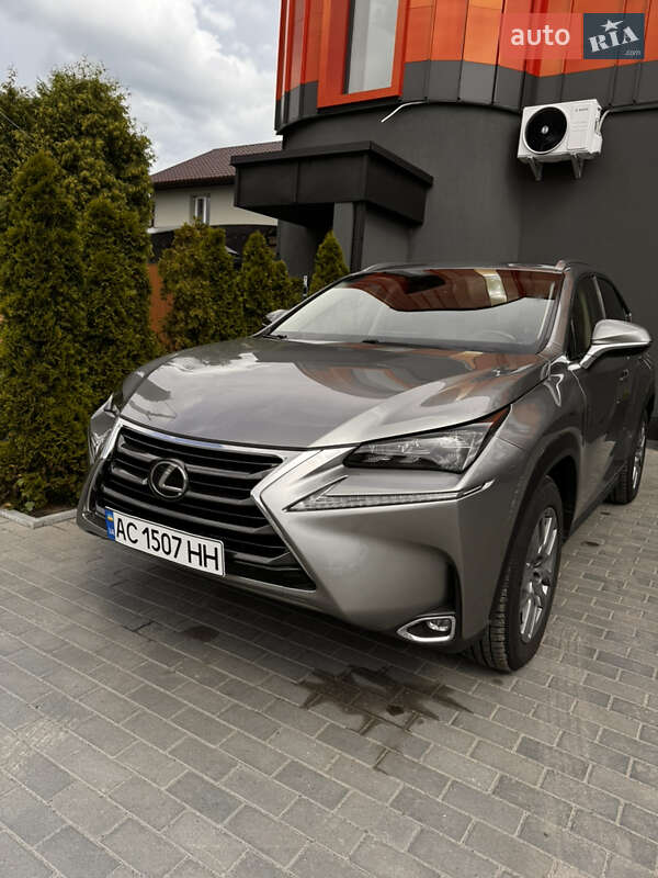 2014 lexus nx 200t
