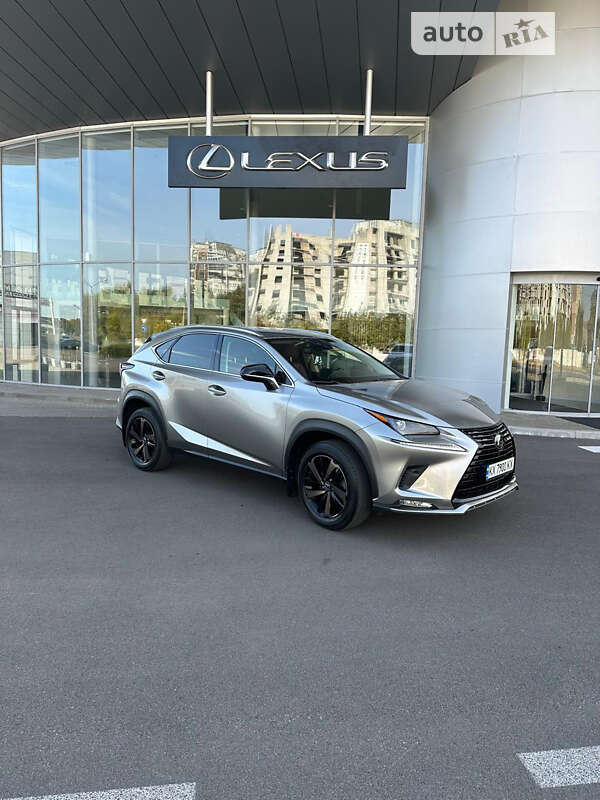 2020 lexus nx 200