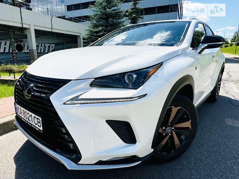 2020 lexus nx 200