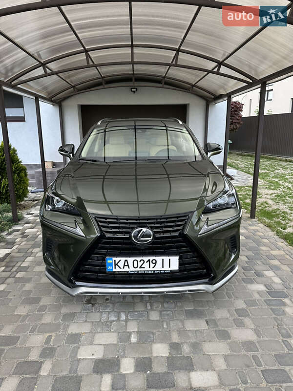 2021 lexus nx 200