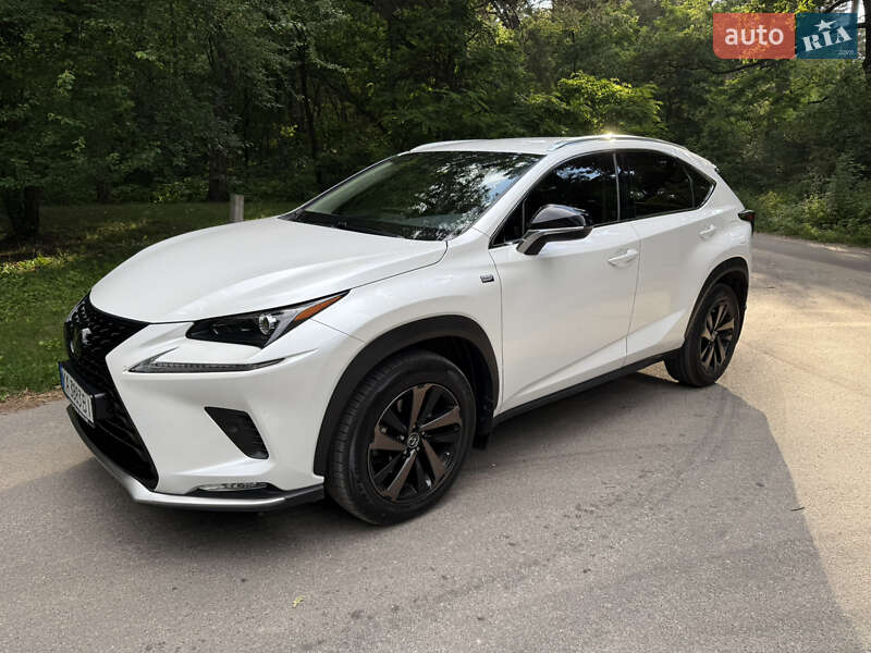 2021 lexus nx 200