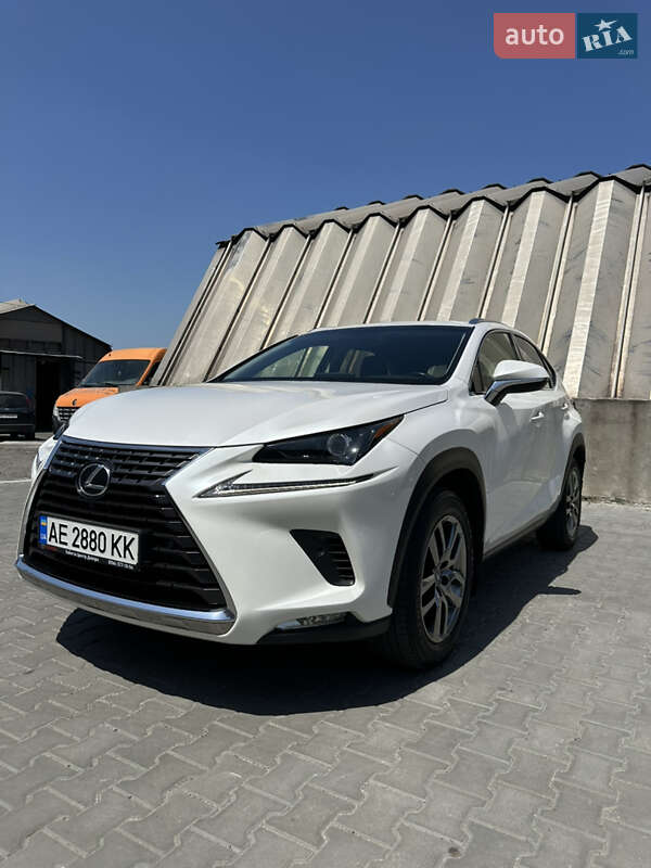 2017 lexus nx 200