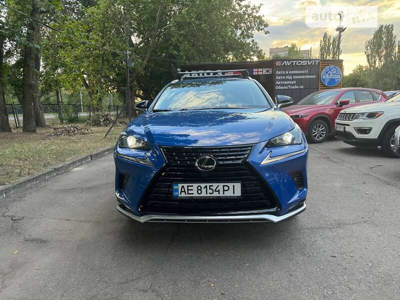 2021 lexus nx-200