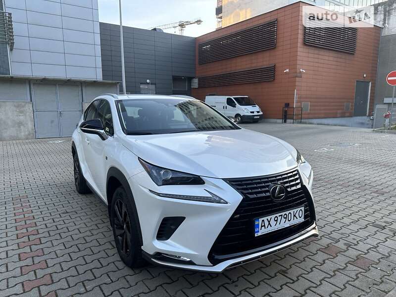 2021 lexus nx 200
