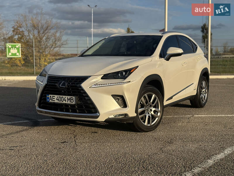 2021 lexus nx 300h