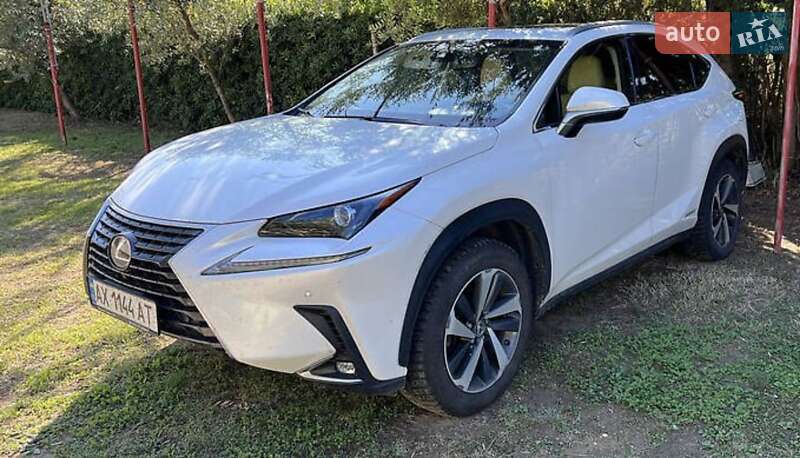 2017 lexus nx 300h