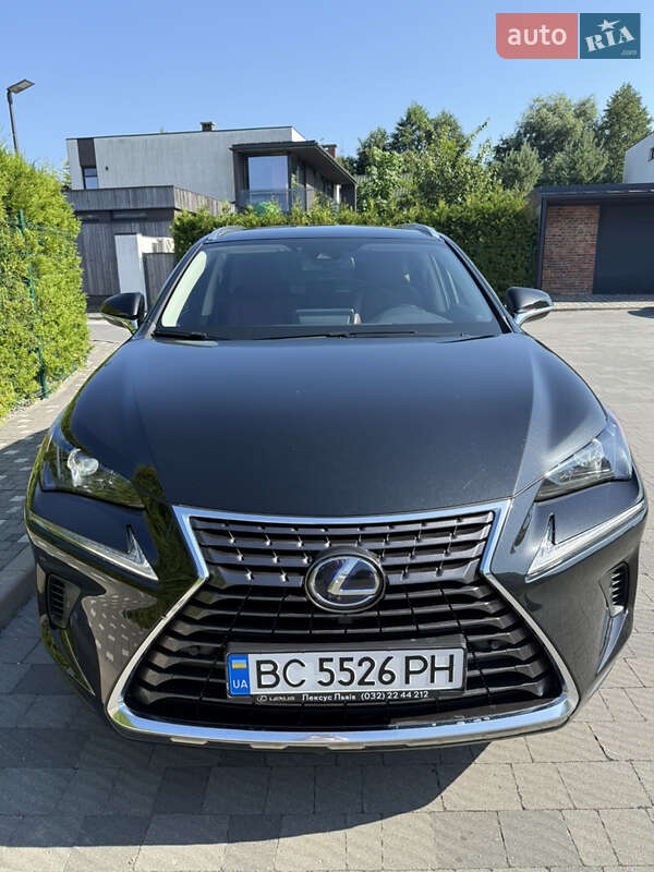2019 lexus nx 300h