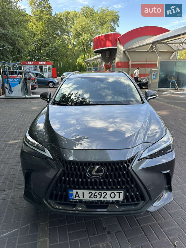 2022 lexus nx 200
