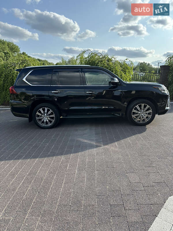2017 lexus lx 450
