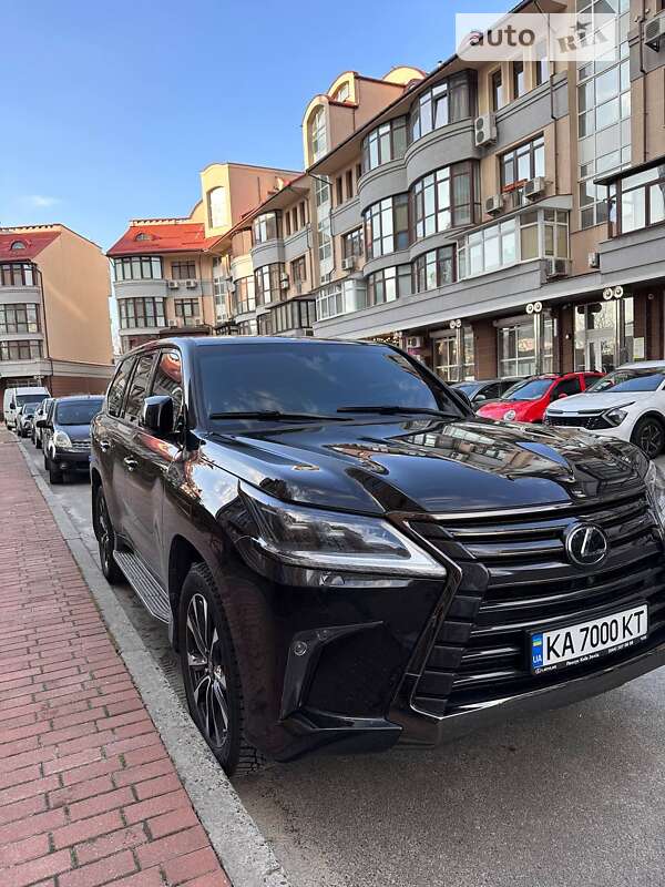 2021 lexus lx 450d