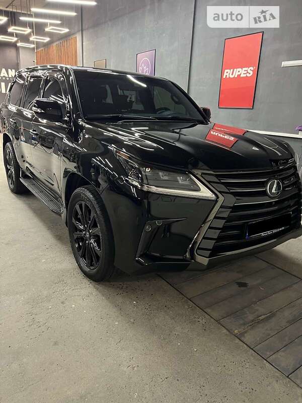 2020 lexus lx-450d