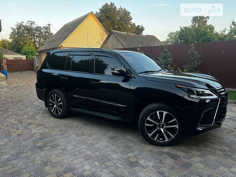 2019 lexus lx 450d