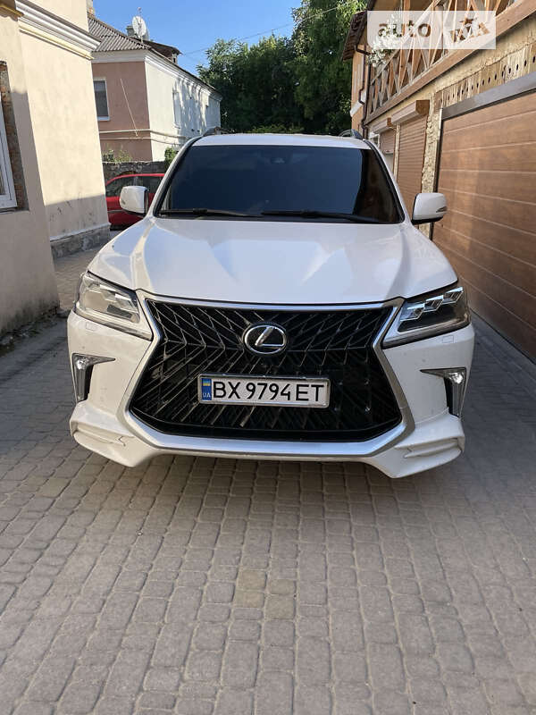 2017 lexus lx-450