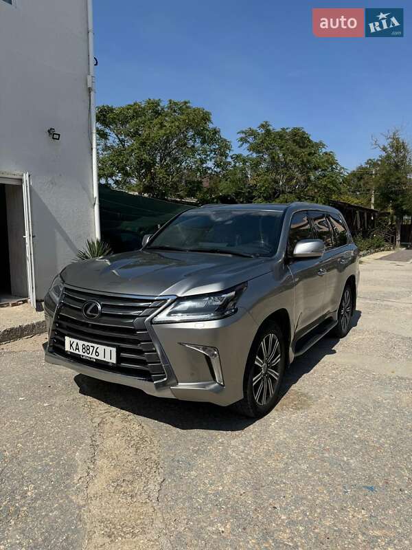 2019 lexus lx 450d