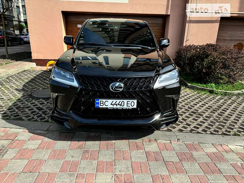 2019 lexus lx 450d